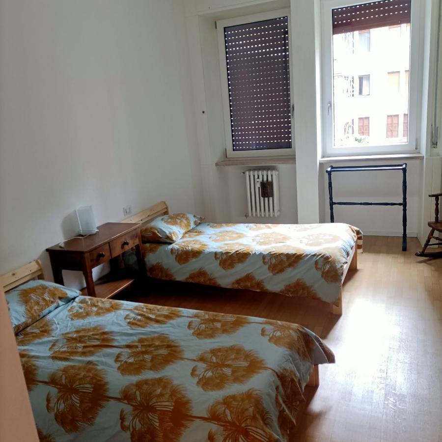 Egadi House Apartment มิลาน ภายนอก รูปภาพ